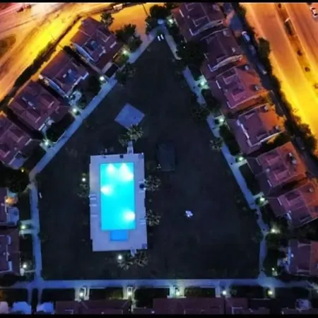 Colakli-3+1 Havuzlu Esyali 6 Kisi Dom wakacyjny Side