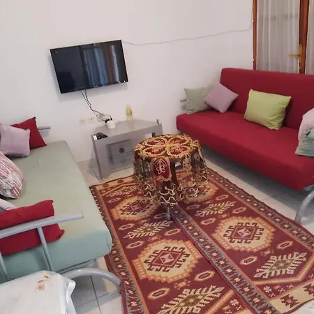 Сasa de vacaciones Colakli-3+1 Havuzlu Esyali 6 Kisi Side