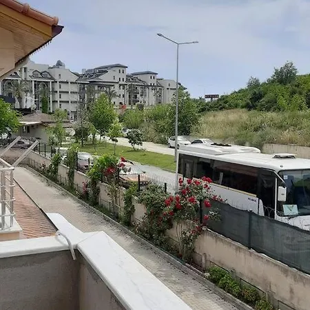 Colakli-3+1 Havuzlu Esyali 6 Kisi Сasa de vacaciones Side
