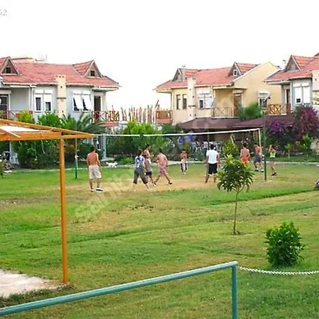 Сasa de vacaciones Colakli-3+1 Havuzlu Esyali 6 Kisi *